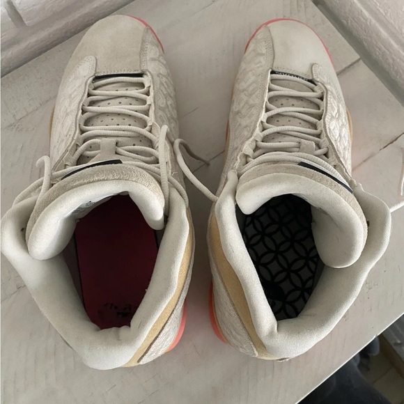 Size 12 - Jordan 13 Retro Chinese New Year 2020.

One insole missing. No box. - Picture 4 of 5